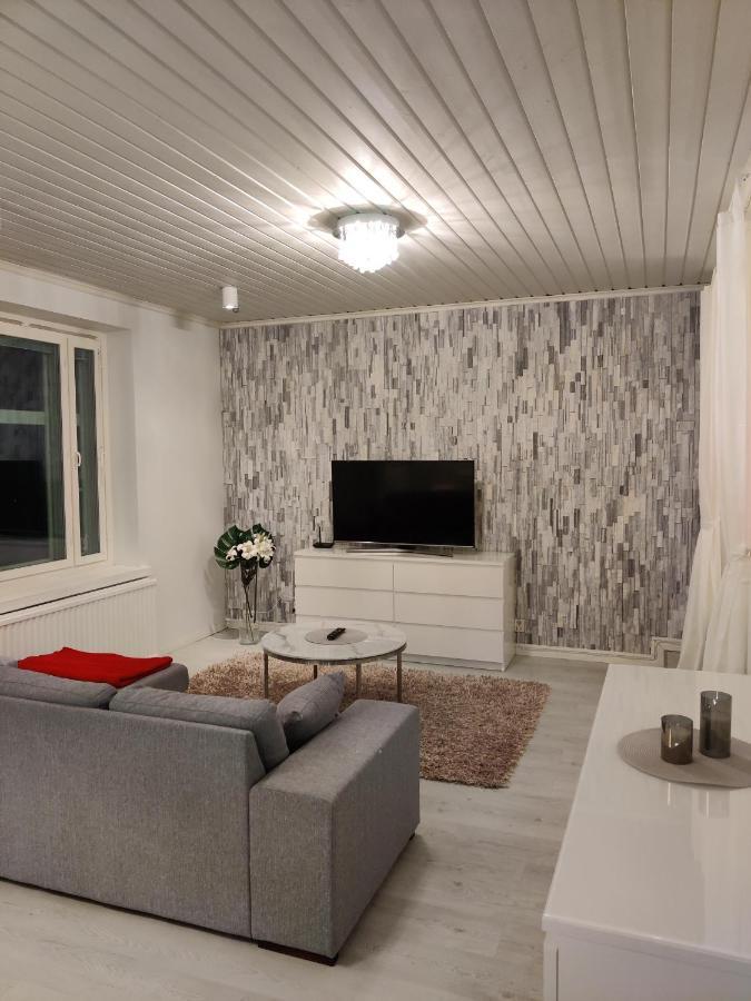Arena Apartment - Own Sauna, In The Heart Of Tampere Near To Nokia Arena Exterior photo